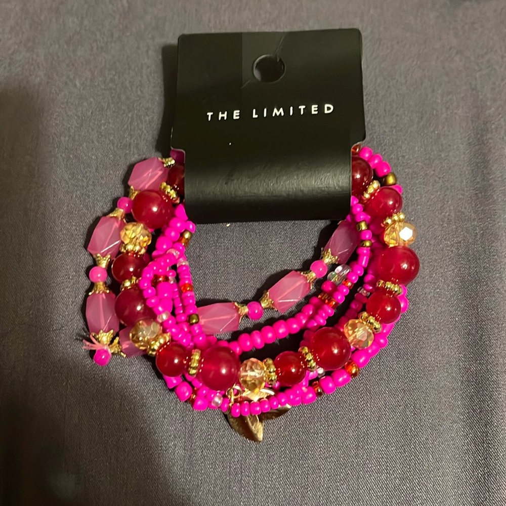 ❤️BRAND NEW stretch bracelets